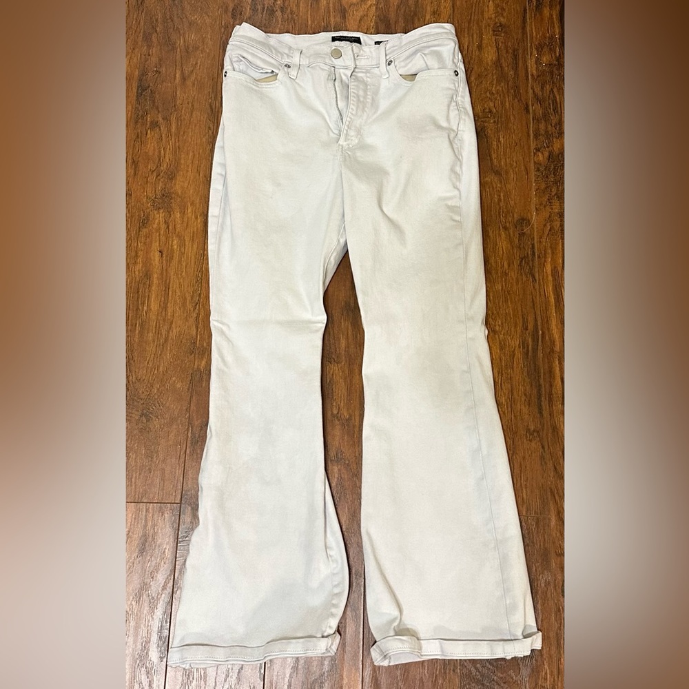 Banana republic bright white flare jeans !